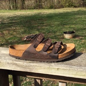 Brown Birkenstocks 40 Three Strap Florida